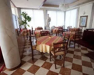 Sole Hotel